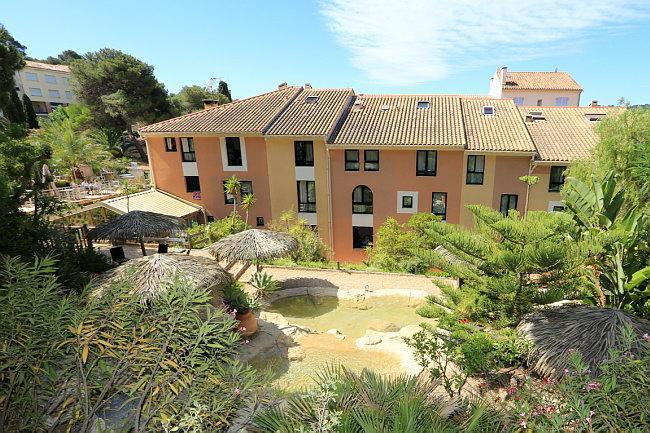 Les Medes Hotel
